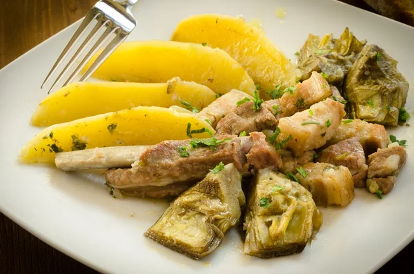 enginar ve patates, İtalyan mutfağı ile domuz eti güveç
