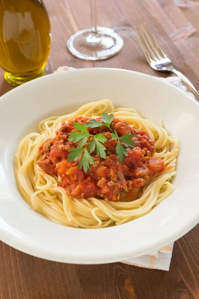 Spaghetti mit Ragout — Stockfoto