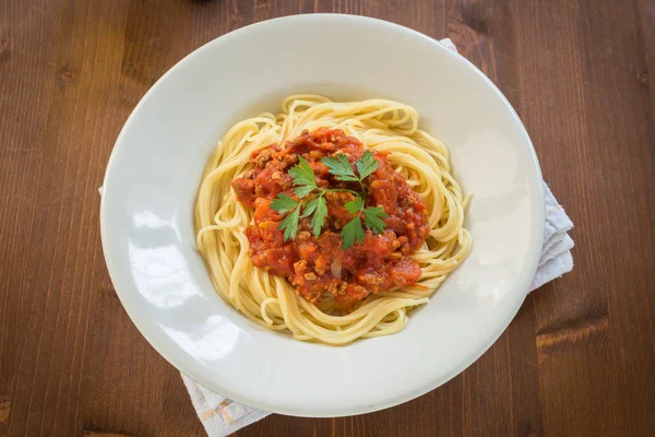 Espaguetis con ragú —  Fotos de Stock