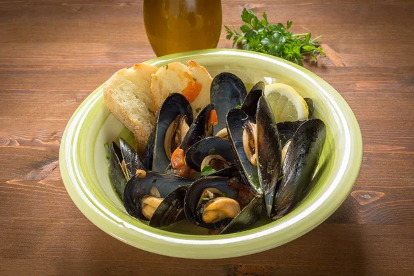 Mussel soup — Stock Photo, Image