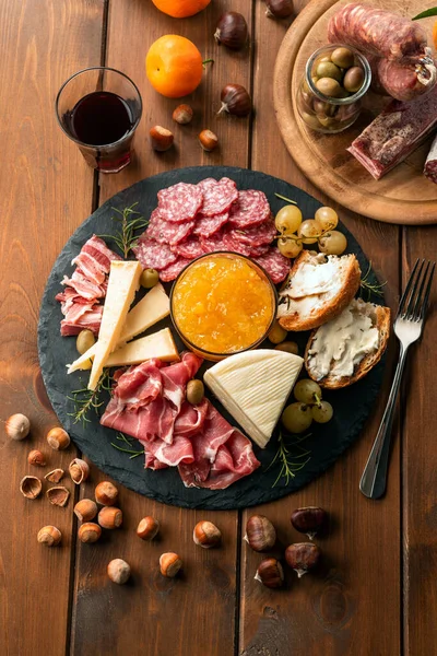 Closeup Delicious Italian Food Platter — Stock Photo, Image