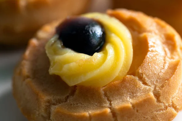 San Giuseppe 'li Zeppole, geleneksel Napoli tatlısı, İtalyan yemeği. 