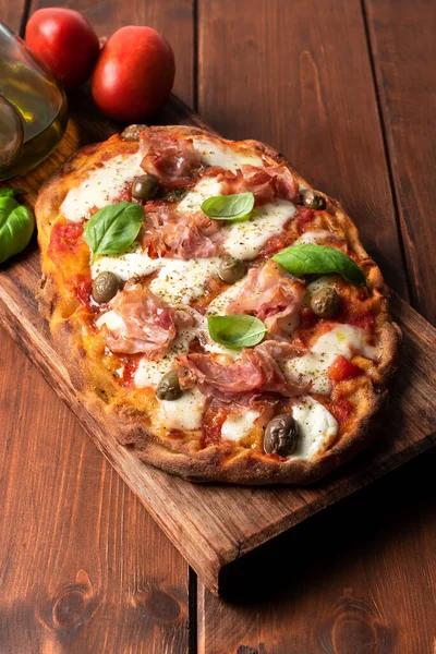 Delicious Roman Pinsa Prosciutto Mozzarella Tomato Sauce Olives Oregano — Stock Photo, Image