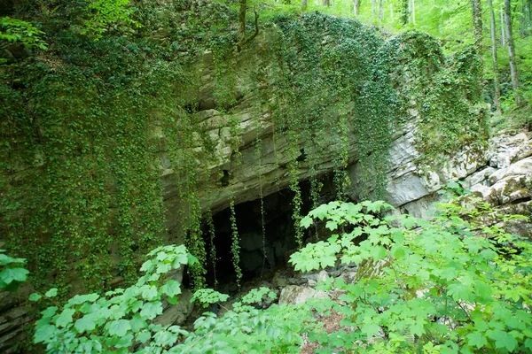 Dark Cave View Lumen Stalactites Stalagmites Stone Grotto Colorful Stones — Stock Photo, Image