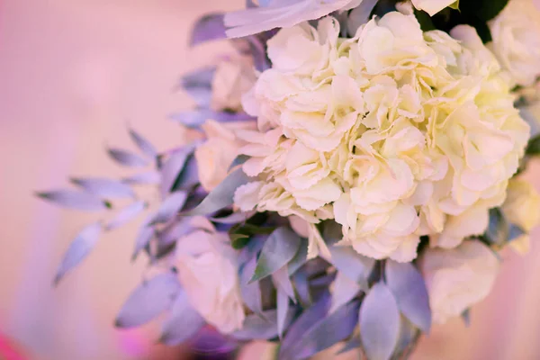 Compositie Gemaakt Door Bloemisten Van Verse Bloemen Het Feest Bruiloft — Stockfoto