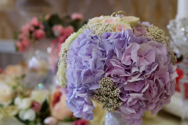 Bouquet Sposa Luminoso Cerimonia — Foto Stock