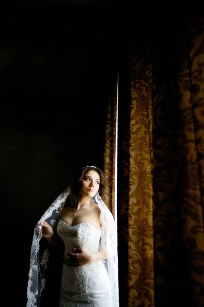 Beautiful Young Girl Bride White Wedding Dress Standing Window Eye — Stock Photo, Image