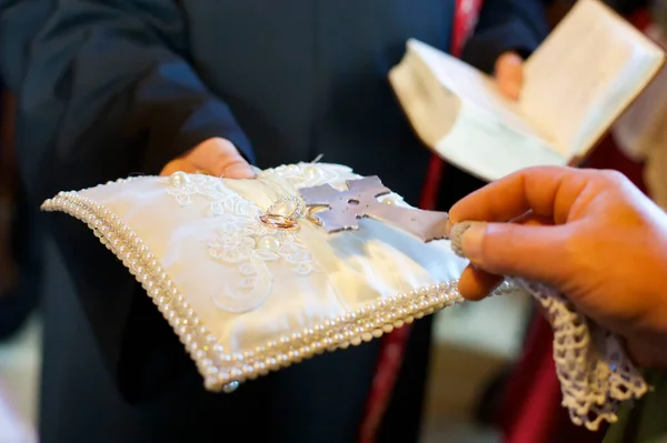 Christian Priest Church Wedding Ceremony Holds His Hands Wedding Ring — Stock Photo, Image