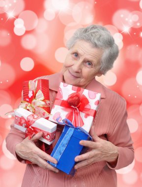 nagymama ajándékokkal