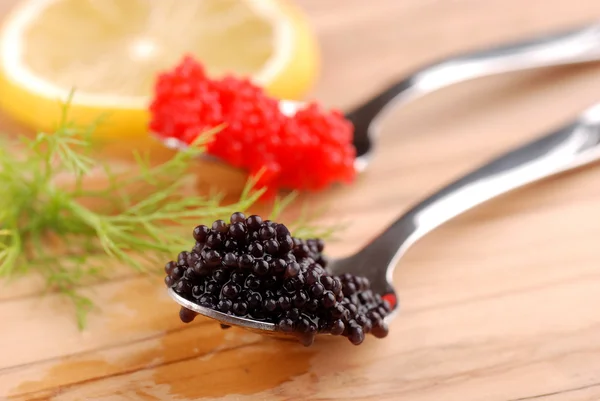 Red and black lumpfish roe — Stock Photo, Image