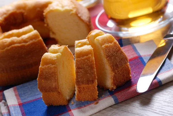 Donut en la mesa —  Fotos de Stock