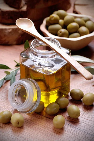 Extra jungfruolja (oliv) — Stockfoto