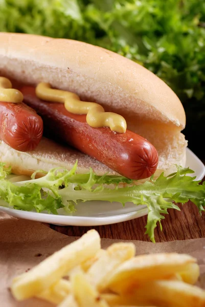 hardallı sosisli sandviç