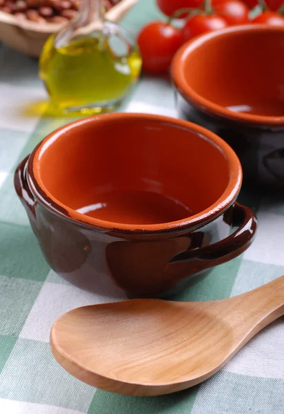 Earthenware bowl — Stock Photo, Image