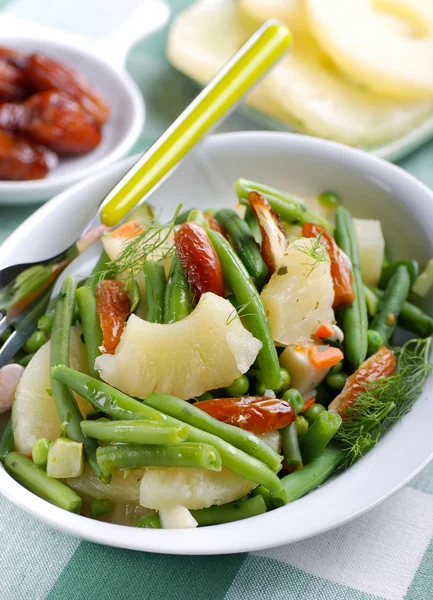 Oriental salad with vegetables — Stock Photo, Image