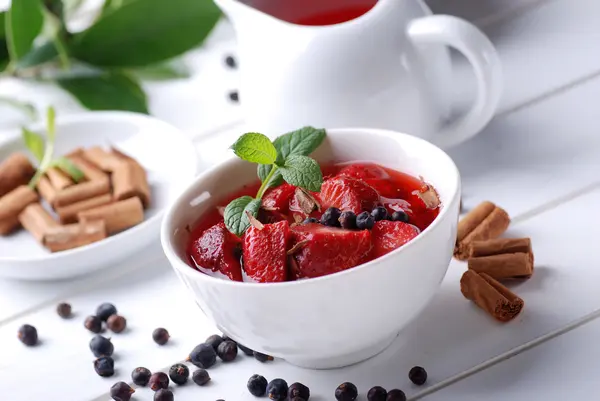 Sopa de fresa —  Fotos de Stock