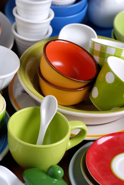 Renkli seramik mutfak gereçleri — Stok fotoğraf