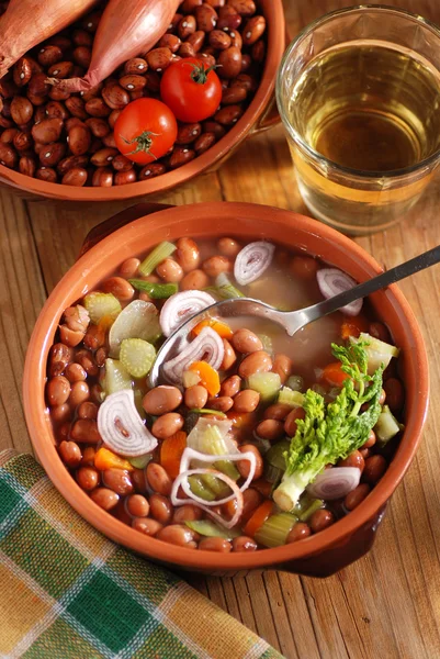 Bohnensuppe in der Schüssel — Stockfoto