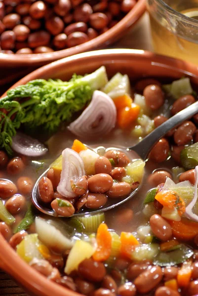 Sopa de feijão na tigela — Fotografia de Stock