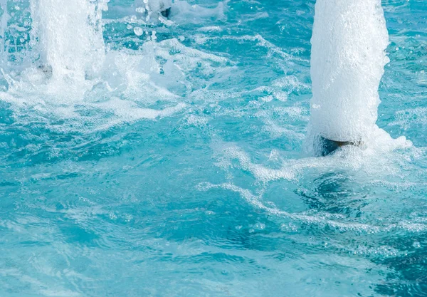 蓝色的水的片段游泳池 — 图库照片