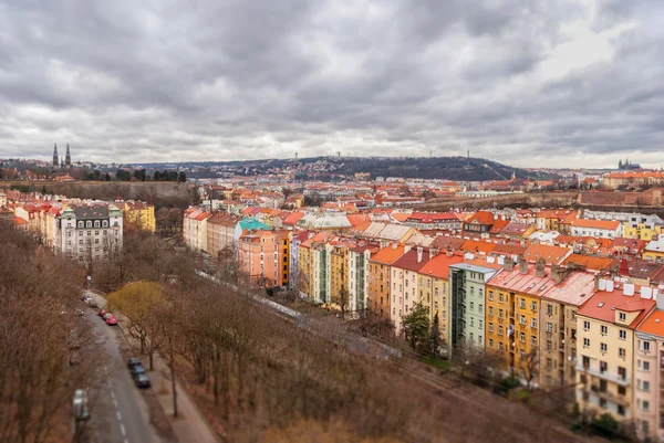 วิวพาโนรามาปรากจาก Vysehrad, ความลึกของสนาม — ภาพถ่ายสต็อก