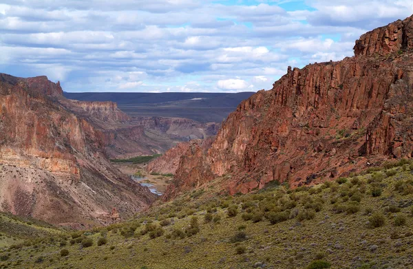 Cañón del Río Pinturas, en Argentina (Cueva de las Manos ) —  Fotos de Stock