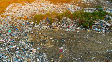 Havadan. Çöplük geçmişi. Gezegenin kirliliği. İHA 'dan yukarıya bak.