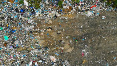 Havadan. Çöp yığını dokusu. Gezegenin kirliliği. İHA 'dan üst görünüm.