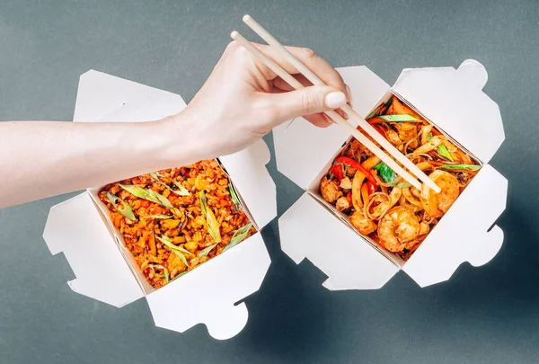 Wok Food Wok Boxes Asian Glass Noodles Seafood Rice Vegetables — Stock Fotó