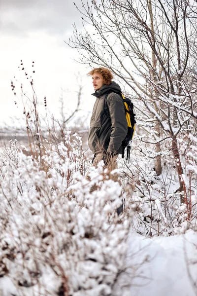 Man Warm Coat Jacket Backpack Walks Snow Covered Path Mountains —  Fotos de Stock