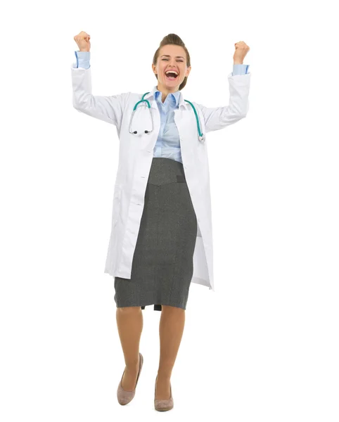 Retrato de feliz médico mulher regozijando sucesso — Fotografia de Stock