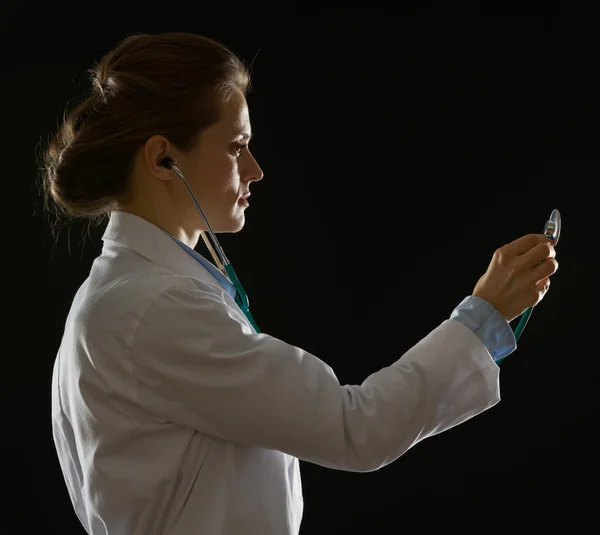 Medical doctor woman using stethoscope — Stock Photo, Image