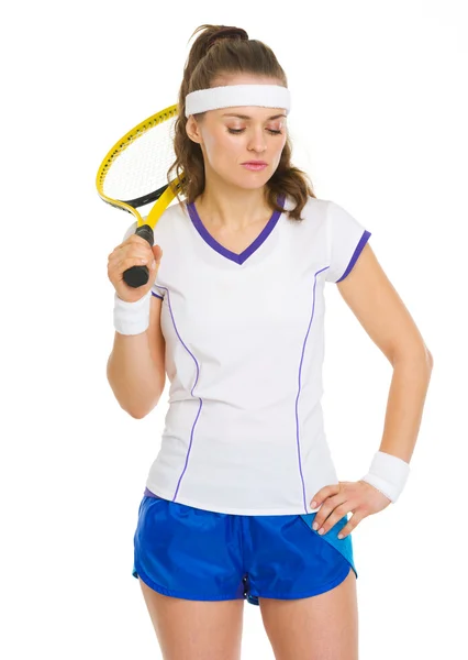 Portret van doordachte tennisspeler met racket — Stockfoto