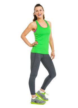 fitness genç gülümseyen tam uzunlukta portresi