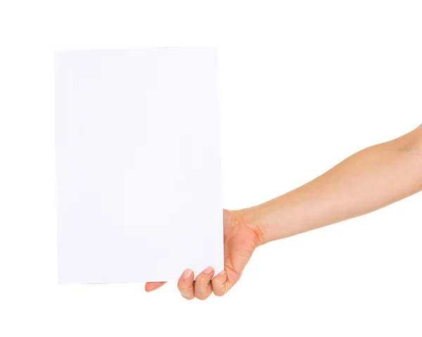 Крупный план на руке с чистым листом бумаги — стоковое фото