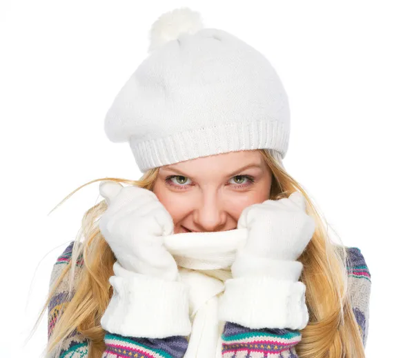 Meisje in winterkleding — Stockfoto