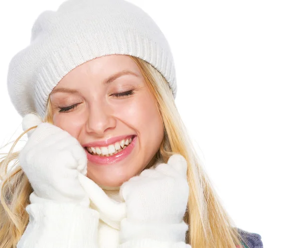 Mädchen in Winterkleidung — Stockfoto