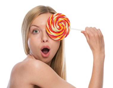 şaşırtıcı genç kadın holding lolipop