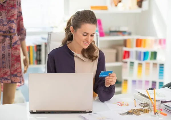 Fashion designer making online shopping — Stock Photo, Image