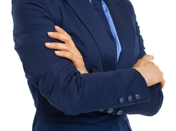 Femme d'affaires avec bras croisés — Photo