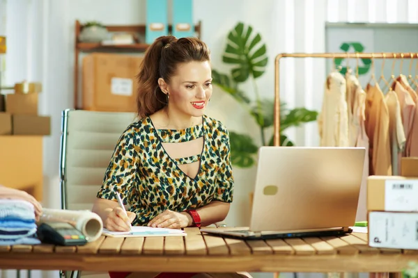 Happy Elegant Small Business Owner Woman Office Using Video Chat — Foto de Stock