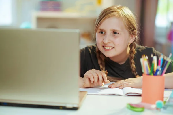 Smiling Modern Pupil Grey Shirt Laptop Workbook Homeschooling Home Sunny —  Fotos de Stock