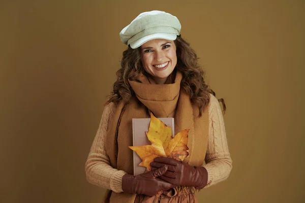 Hello September Portrait Happy Trendy Housewife Scarf Yellow Autumn Maple — 스톡 사진