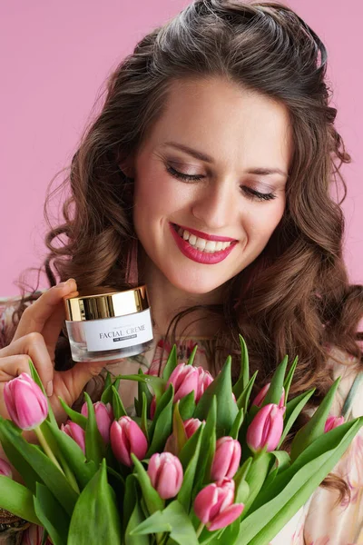 Smiling Modern Female Floral Dress Tulips Bouquet Cosmetic Jar Pink — Stok Foto