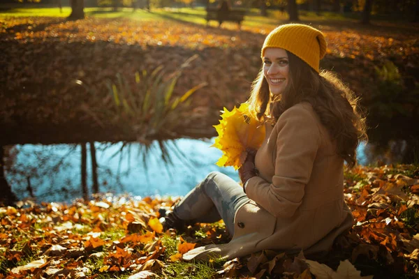 Hello October Smiling Stylish Years Old Woman Brown Coat Yellow — Zdjęcie stockowe