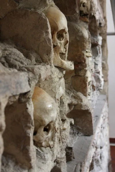 Skull tower detail - 2 — Stock Photo, Image