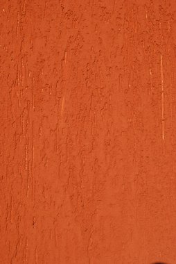 kırmızı boyalı duvar