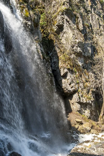 Vernal waterfall — Stock Photo, Image