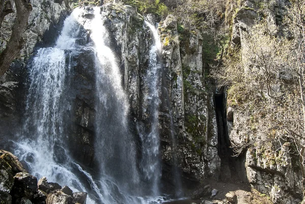 Vernal waterfall — Stock Photo, Image