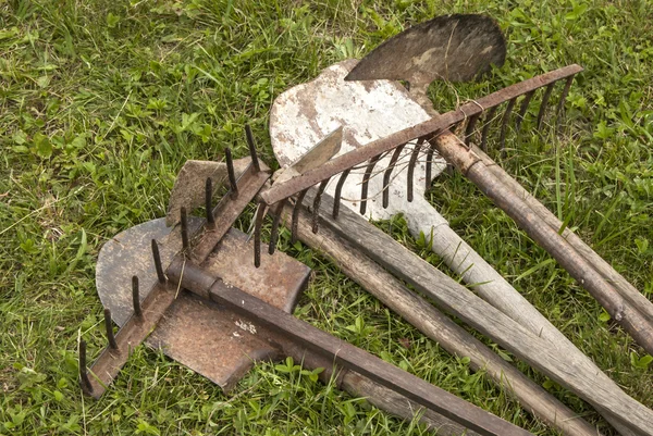 Použité zemědělské nářadí — Stockfoto